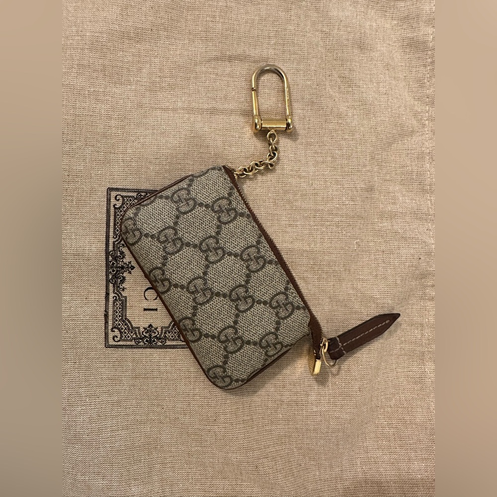 Gucci GG print keychain wallet